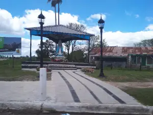 Plaza Malvinas Argentinas