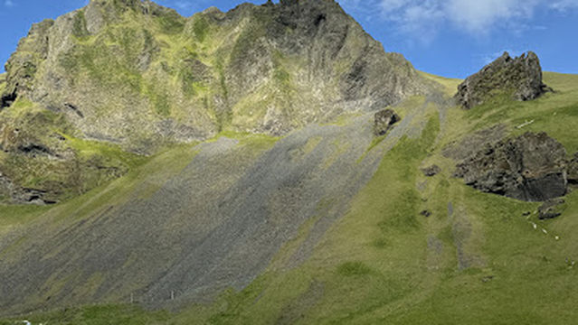 Þórsvöllur tjaldsvæði