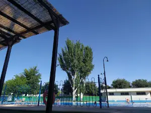 Piscina Pública Municipal “Evina Cano Peñaranda”.