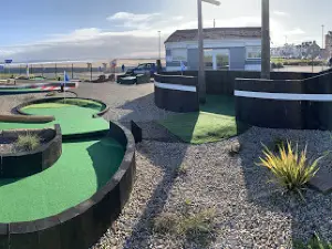 Lofty's Crazy Golf