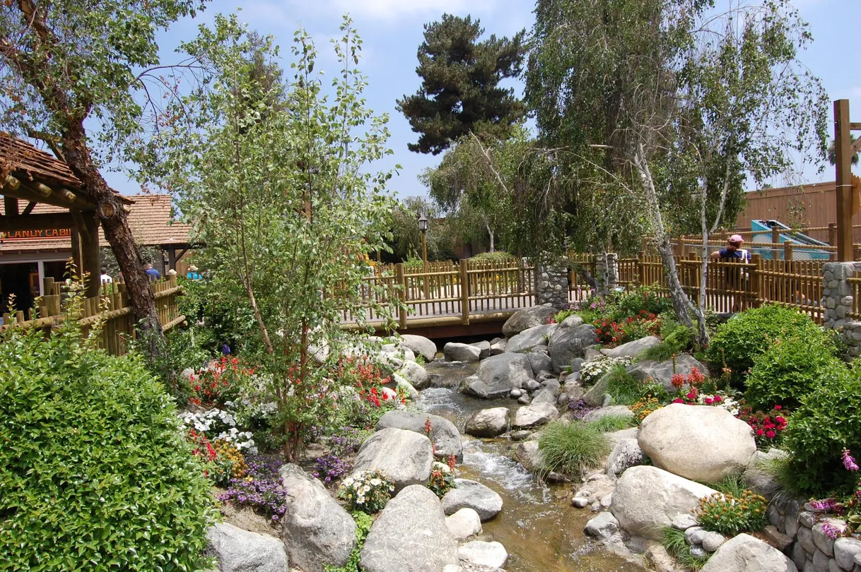 5_Knott's Berry Farm