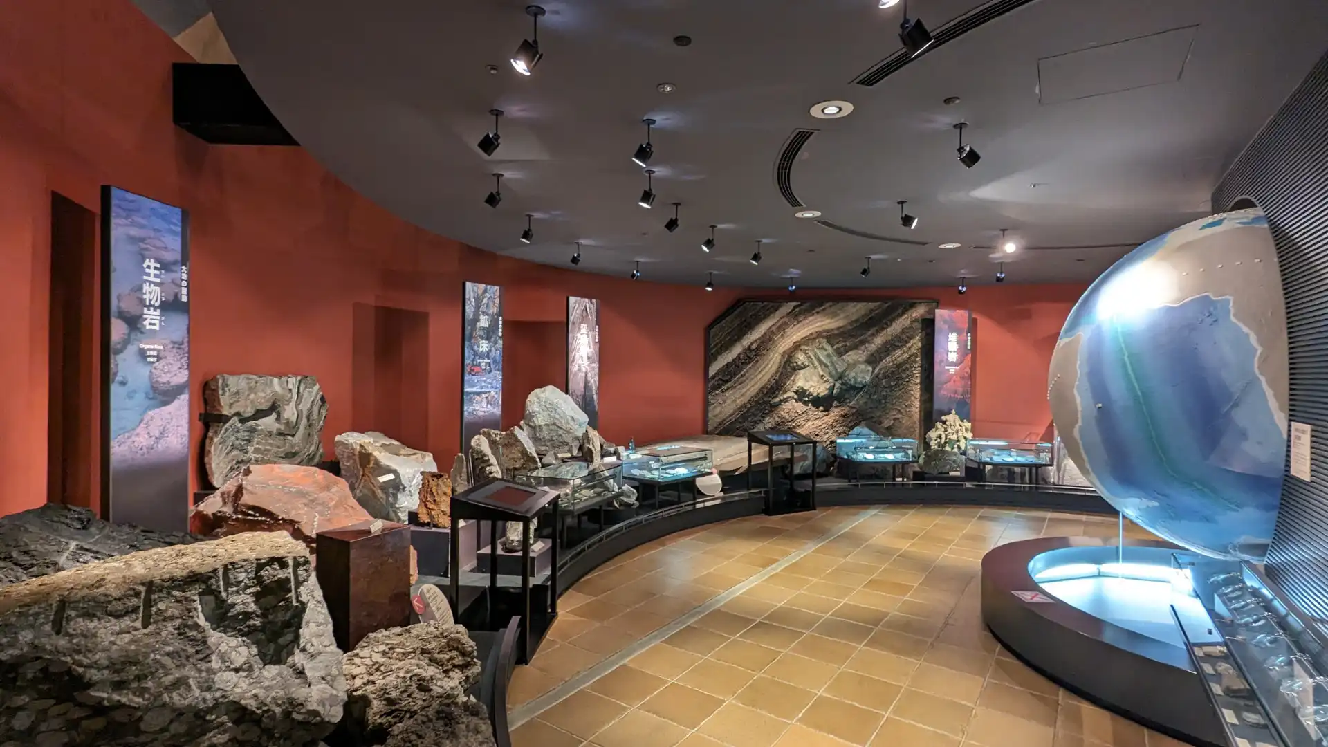 Hotels near Kitakyushu Museum of Natural History & Human History