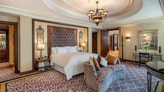 래플스 마카 팰리스