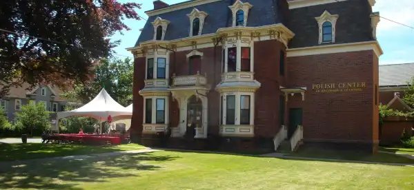 Hotels in Chicopee