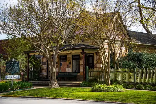 Rodeway Inn Properties in Benton