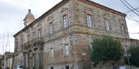 Palazzo Serrao
