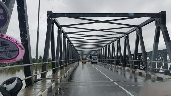 New Kallady Bridge - Batticaloa