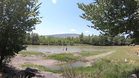 Kvakhvreli