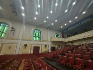 Vigadó Kulturális Központ