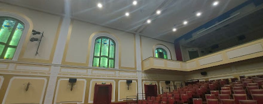 Vigadó Kulturális Központ