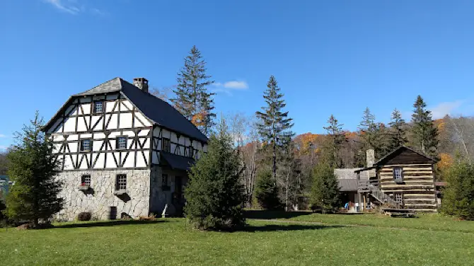 Penn Alps Restaurant and Craft Shop