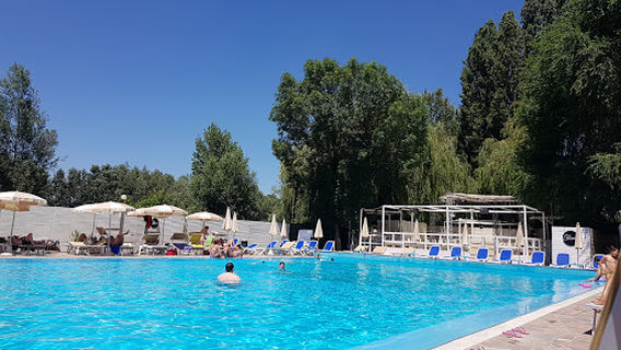 Blanco Summer Club
