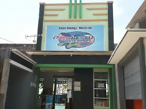 swimming pool pangestu