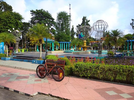 Taman Air Mancur Minggu Raya