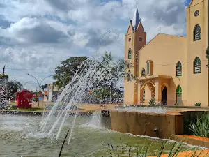 Praça Matriz De Campina Do Monte Alegre