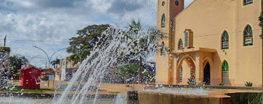 Praça Matriz De Campina Do Monte Alegre