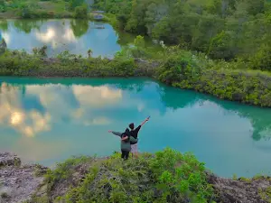 Wisata Danau Biru Bangkuang