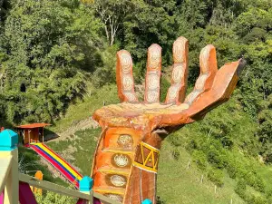 Manos de Cocora | Deslizadora Tricolor