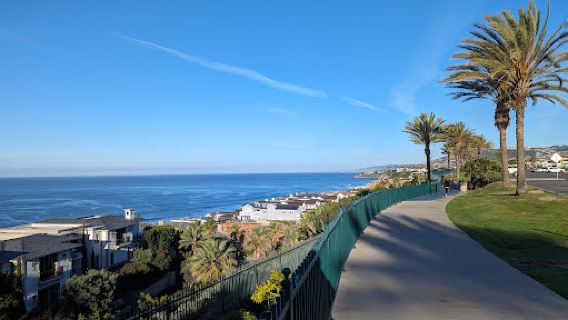 Strand Vista Park