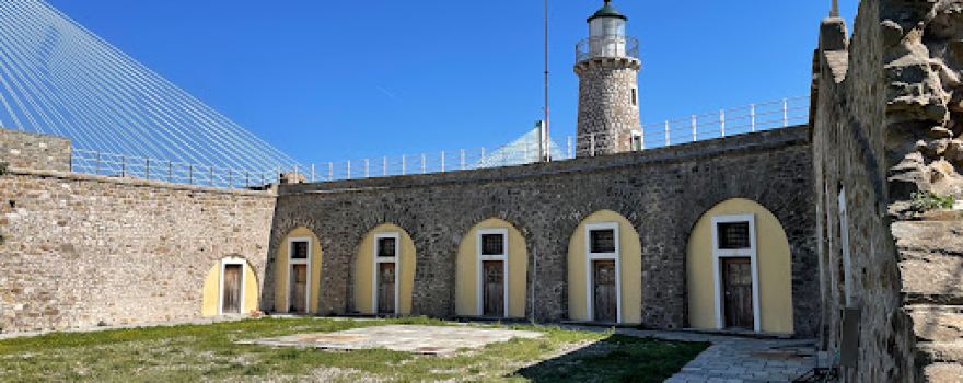 Antirrio Castle