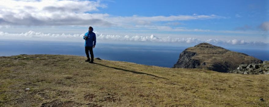 Ryten/Kvalvika Beach Trail