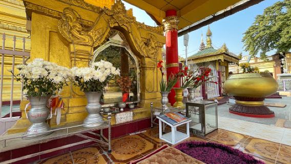 Mandalay Eain Daw Yar Pagoda