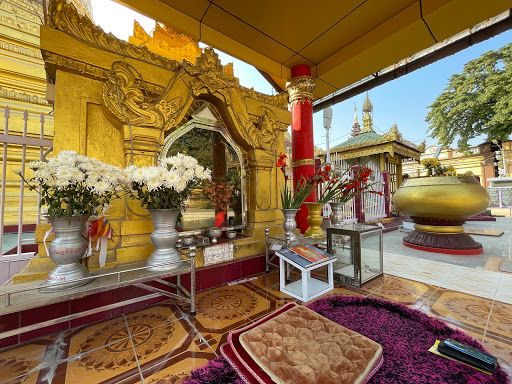 Mandalay Eain Daw Yar Pagoda