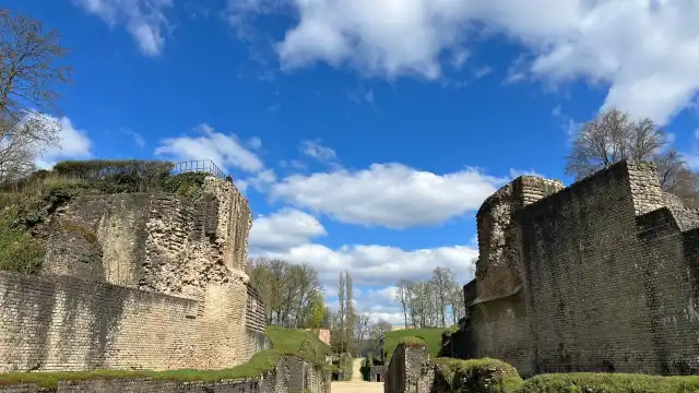 円形劇場周辺のホテル