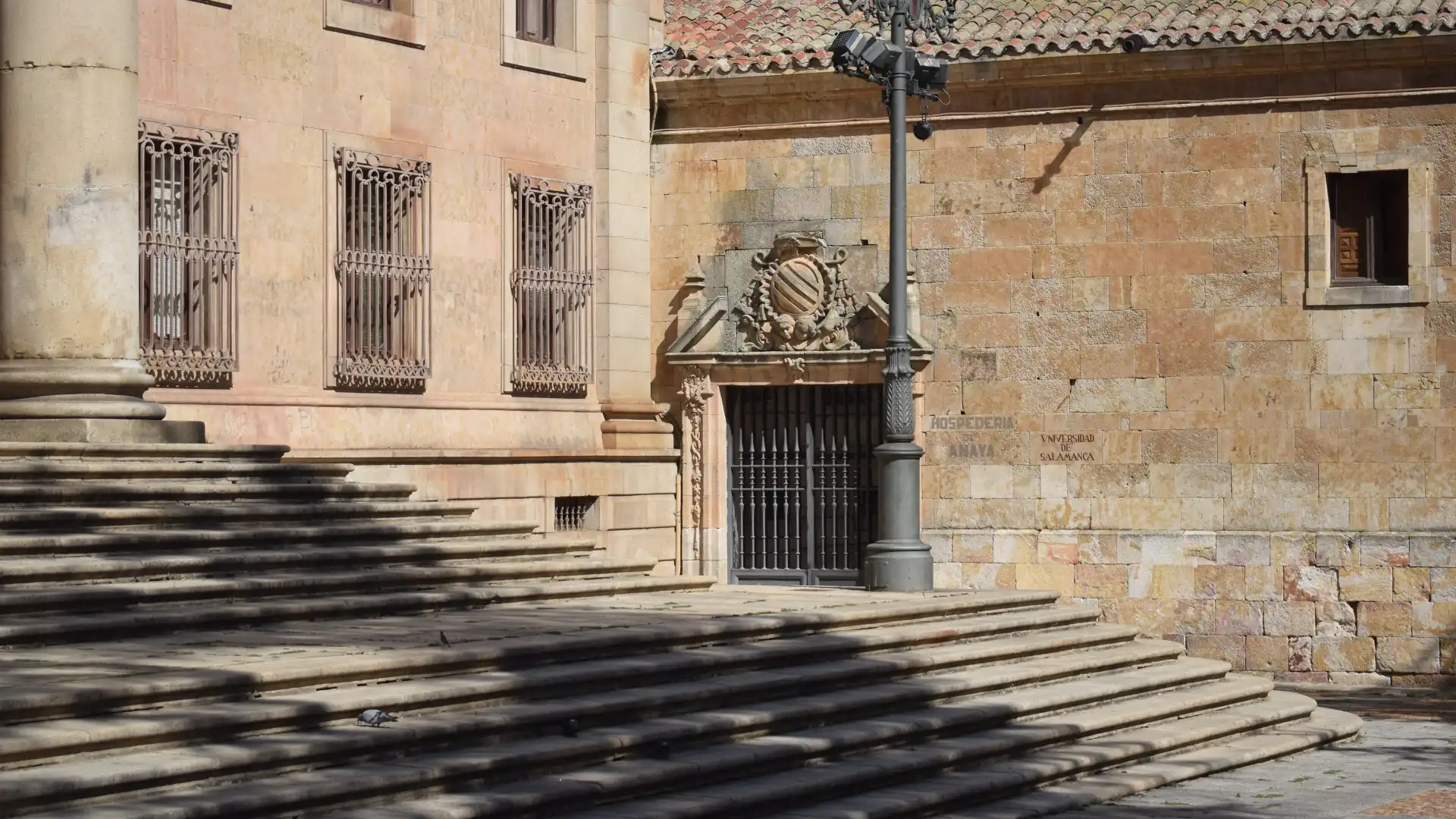 Hotels near Anaya Palace
