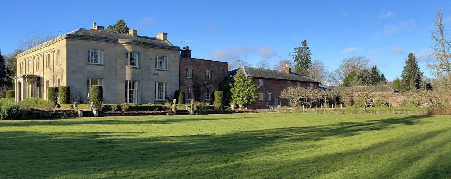 Glansevern Hall Gardens