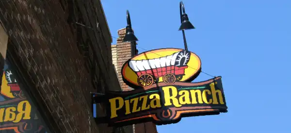 Hotels in Pipestone