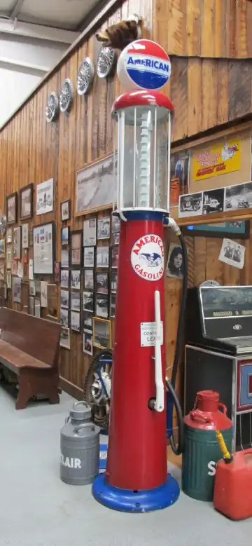 Hotels in Forest City