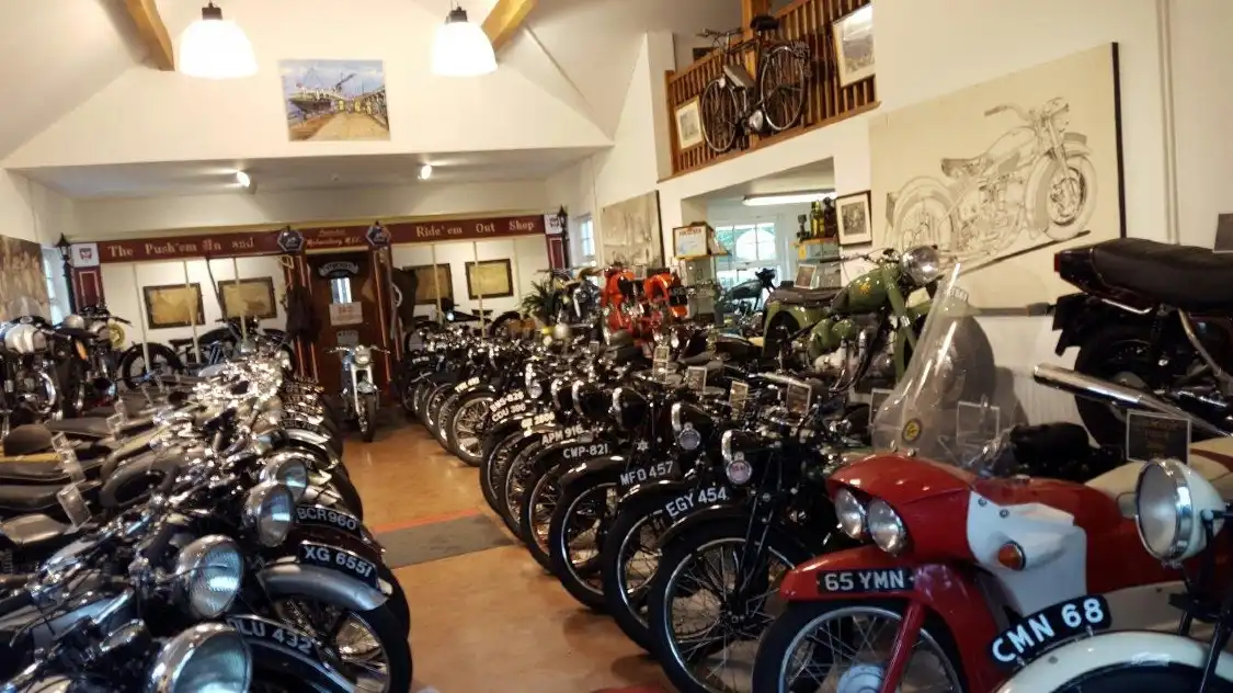 Hotels near A.R.E Motorcycle Collection