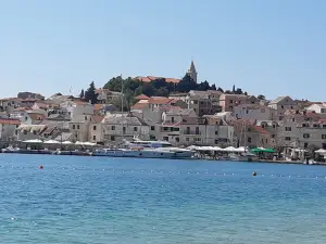 Velika Raduća Beach