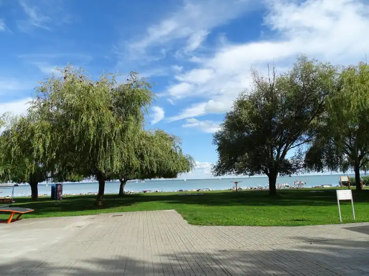 Balatonalmádi