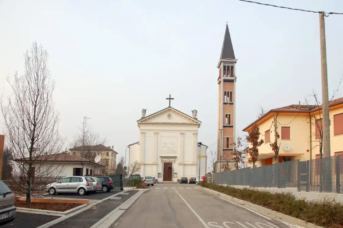 Hotels near Chiesa dei Santi Angeli Custodi