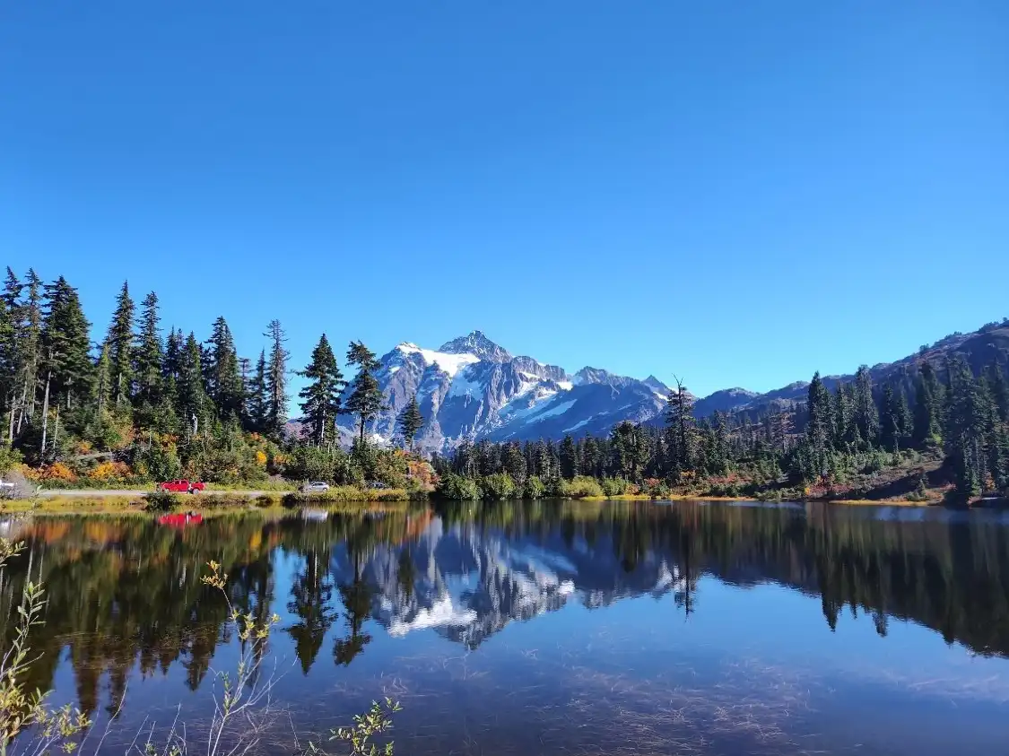 Hotels near Al Borlin Park