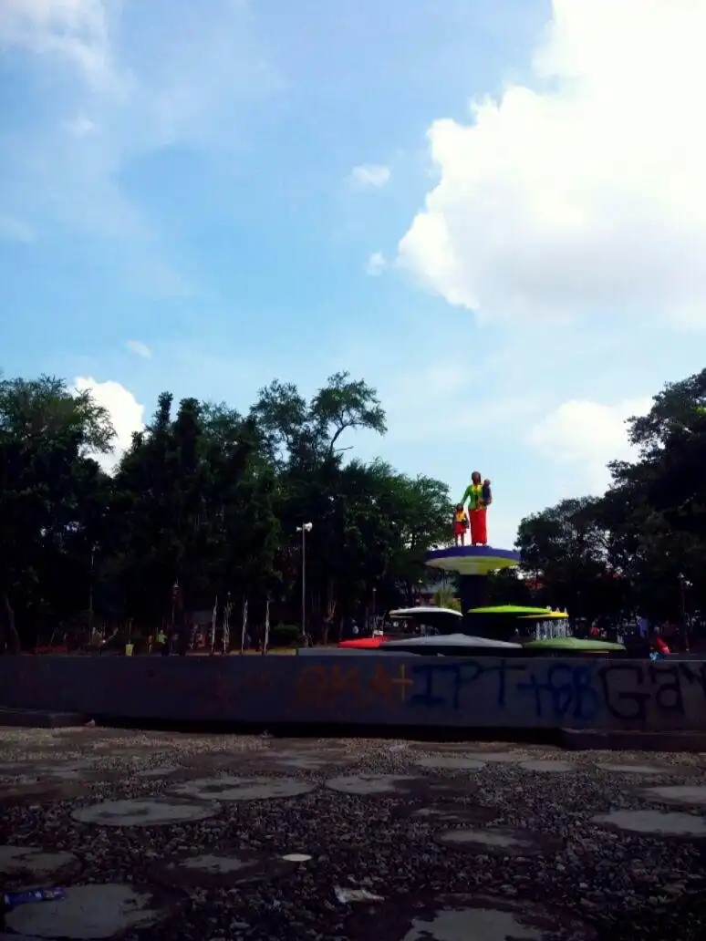 Hotels near Taman Menteri Supeno