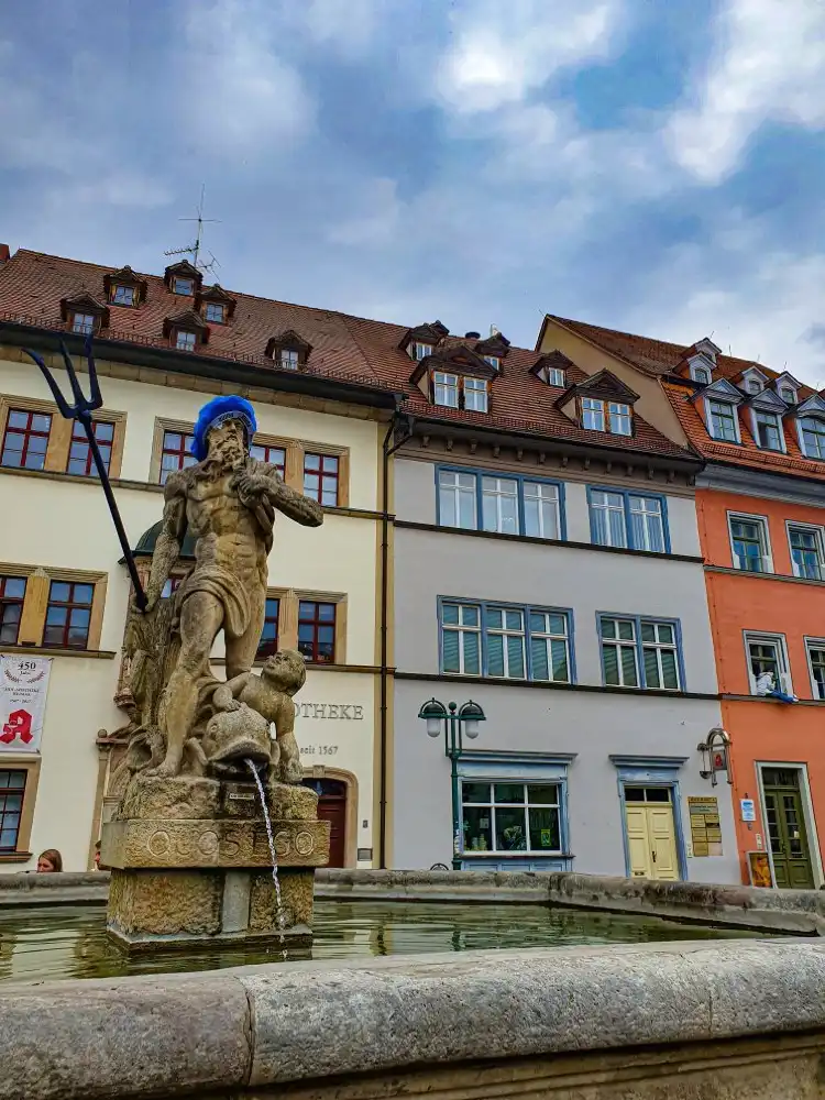 Hotels near Neptun-Brunnen