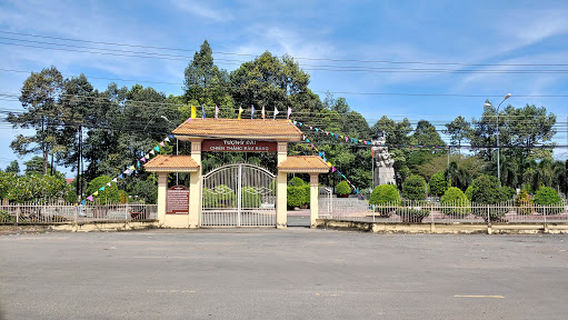 Tượng đài chiến thắng Bàu Bàng
