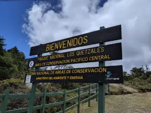 Los Quetzales - Entrada Principal National Park