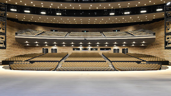 Kumamoto Castle Hall