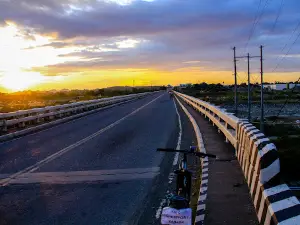 LA UNION ARCH