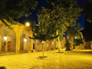 Haşimiye Meydanı