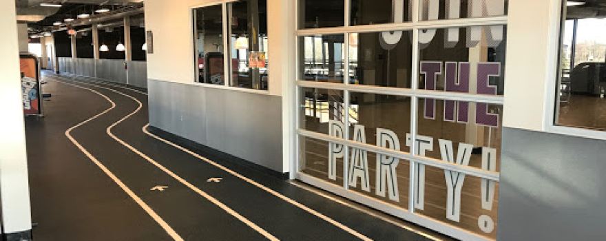 Crunch Fitness - Lake Grove