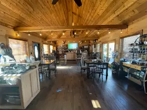Busted Oak Cellars
