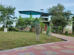 महाराष्ट्र वन पर्यटन केंद्र ,karanja (lad)
