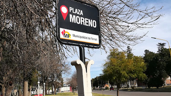 Plaza Moreno