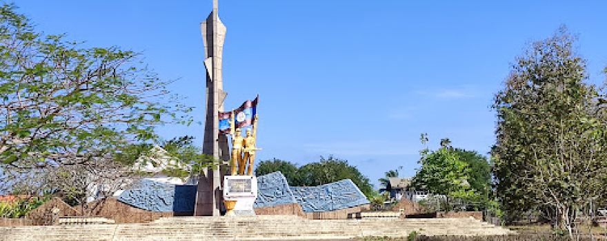 Lao-Vietnamese War Monument