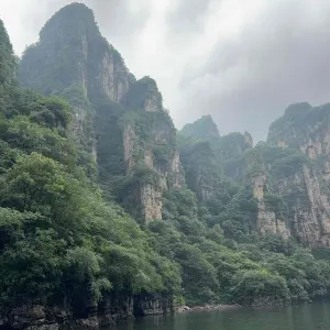 龍慶峽